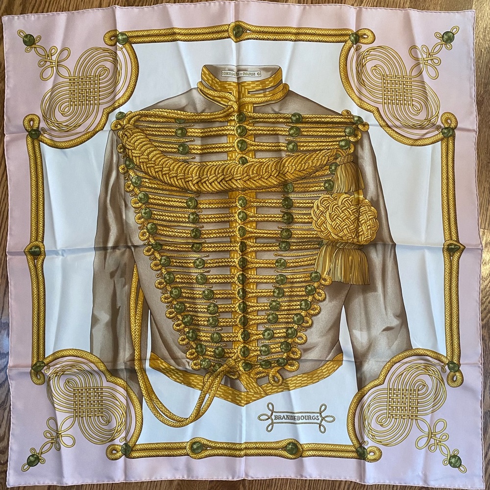 Hermes Brandebourge scarf